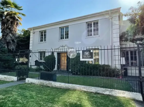 Oportunidad Venta De Casa 8d En Providencia