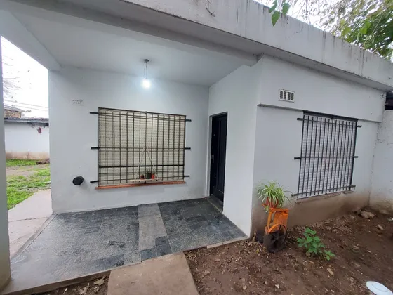 Casa En Alquiler Hurlingham