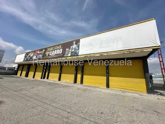 María Valera Alquila Amplio Local Comercial En Zona Industrial 3 Barquisimeto, Alto Flujo Vehicular Y Peatonal, Ideal Para Empresas Que Buscan Operatividad.