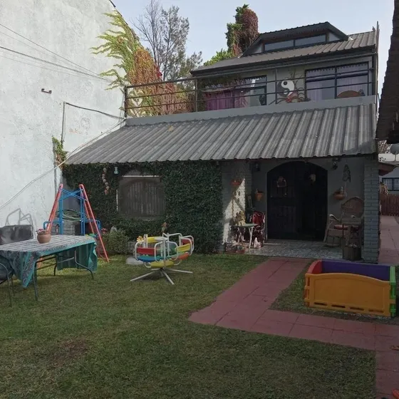 Casa Quinta En Alquiler Anual Amoblada Con Servicios Incluidos En Parque Leloir