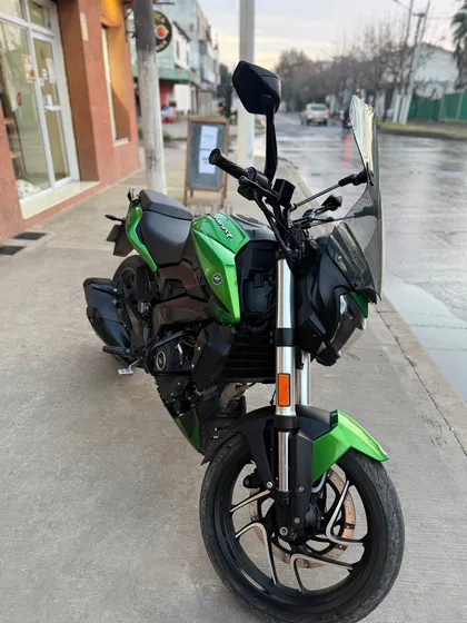 Dominar 400 2021