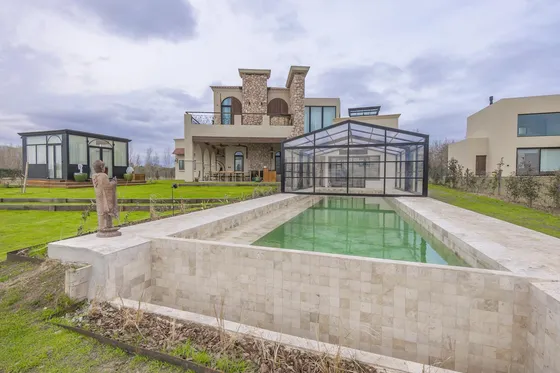 Casa En Venta En Chacras De La Reserva 