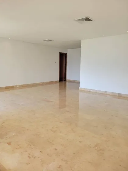 Alquiler Apartamento Family Room Guataparo Asesor Sandra Niño Sn