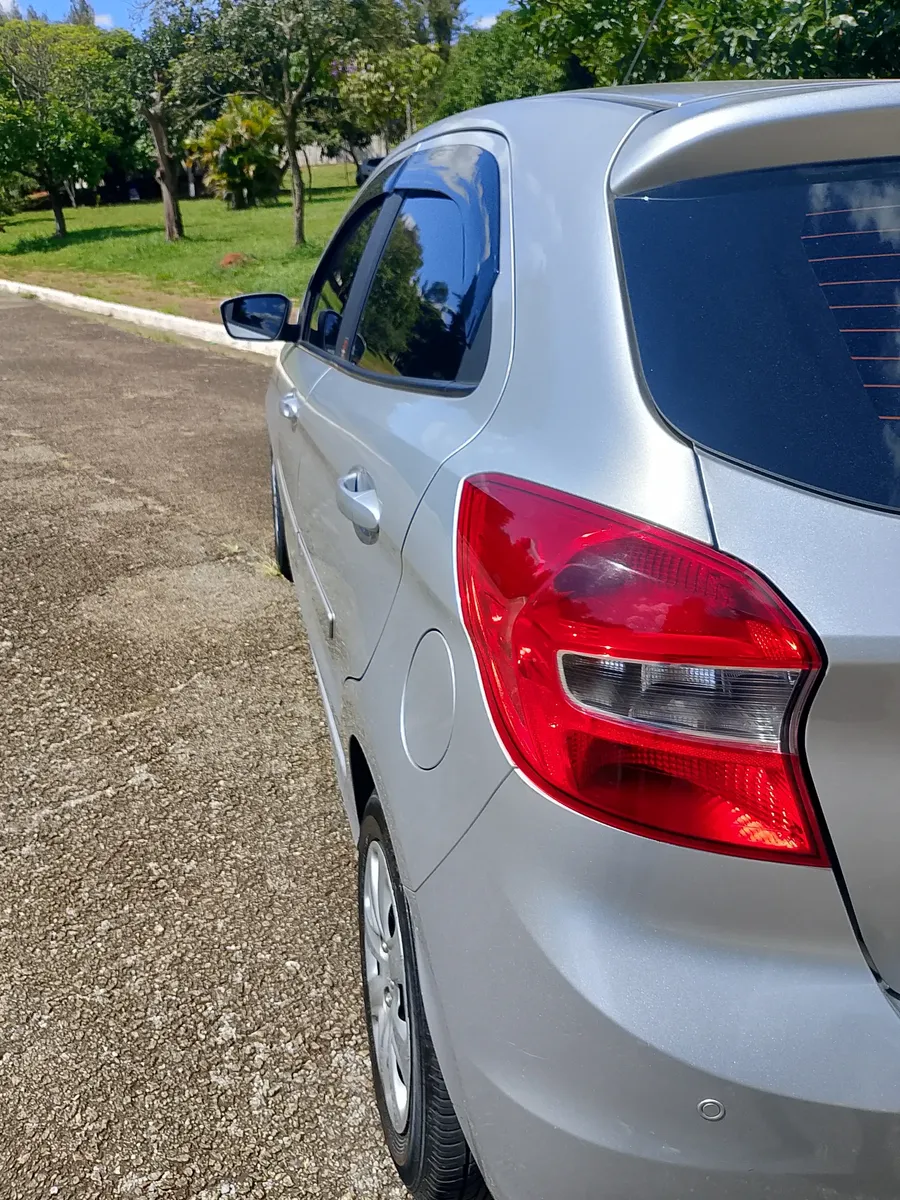 Ford Ka 2018 1.0 Se Plus Flex 5p — foto 2