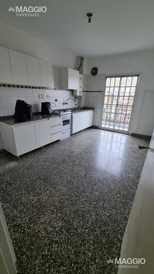 Departamento Venta Ramos Mejia 4 Ambientes