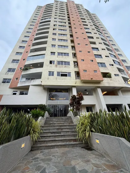 Amplio Apartamento En El Parral Res. Cronus Country Valencia Mp-inp