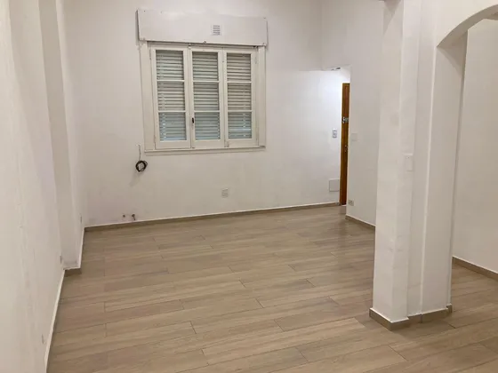 Departamento Monoambiente En Venta - 1 Baño - Local - 60mts2 - Sarandí