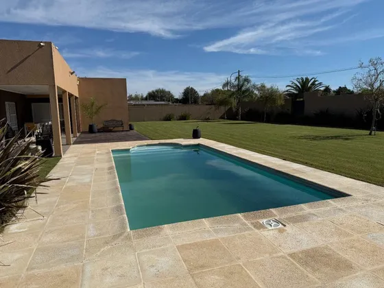 Casa Quinta Con Pileta Y Quincho