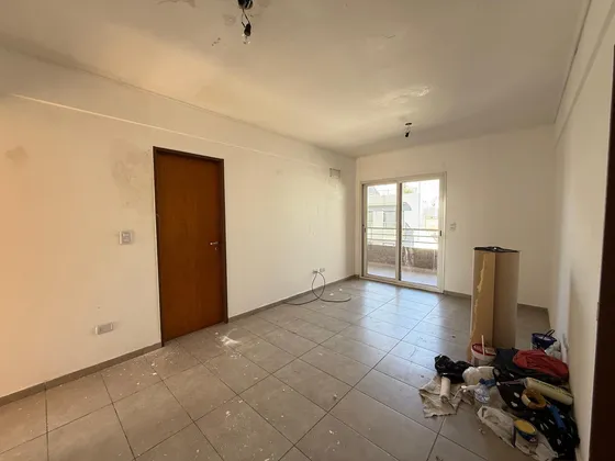 Departamento Con Cochera Cubierta A La Venta