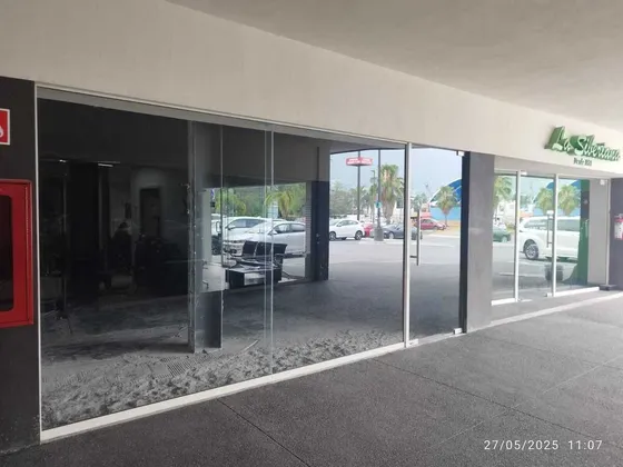 Local Comercial En Renta En Carretera Nacional