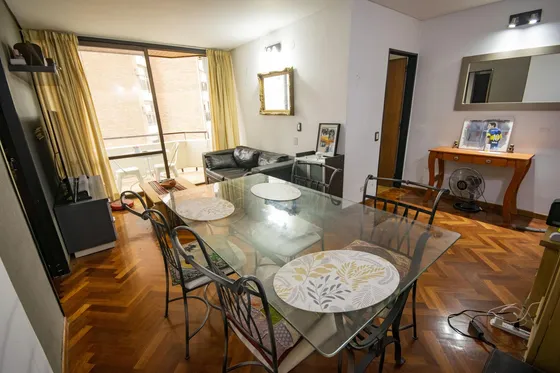 Departamento De 2 Ambientes Con Cochera En  Venta En Olivos