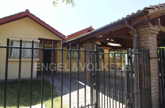Casa En El Polo