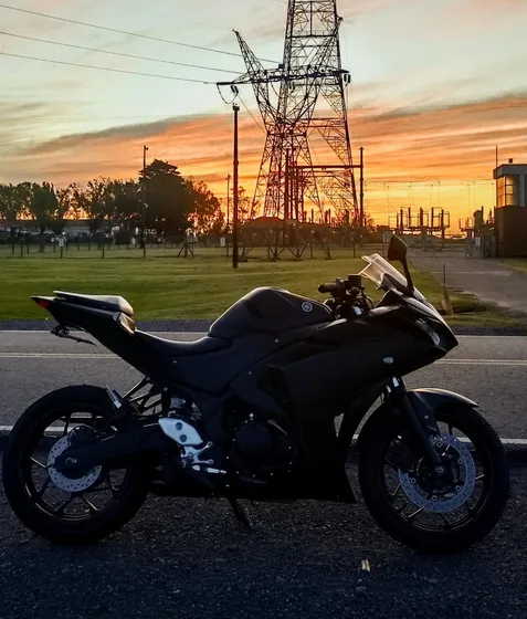 Yamaha R3 2017