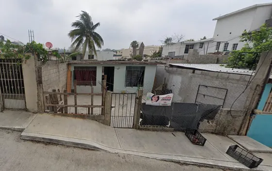 Venta De Casa En Gladiola, Las Violetas,tampico, Tamps. Sk08