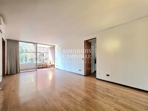 Departamento En Venta De 3 Dorm. 2 Baños En Providencia