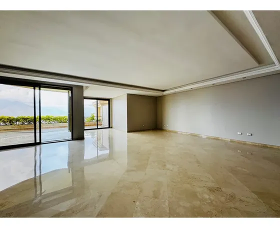 Los Naranjos/planta Baja/740m2/en Venta