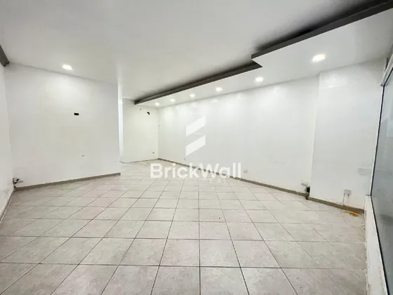 Local Comercial De Alquiler En La 27 De Febrero