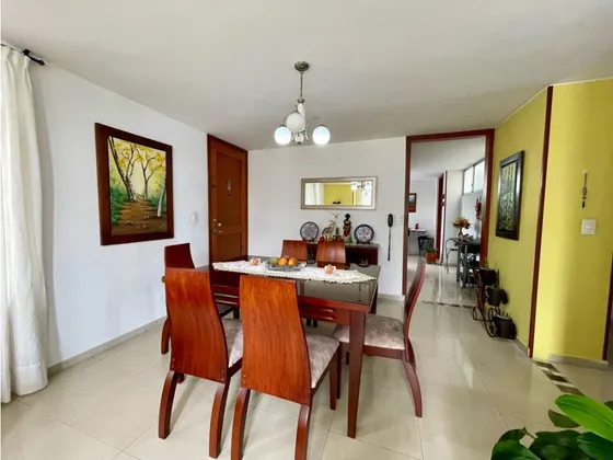 Se Vende Amplio Apartamento. Sector Av Bolivar Norte De Armenia