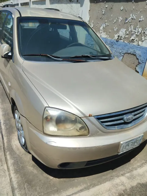 Kia Carens Automatica