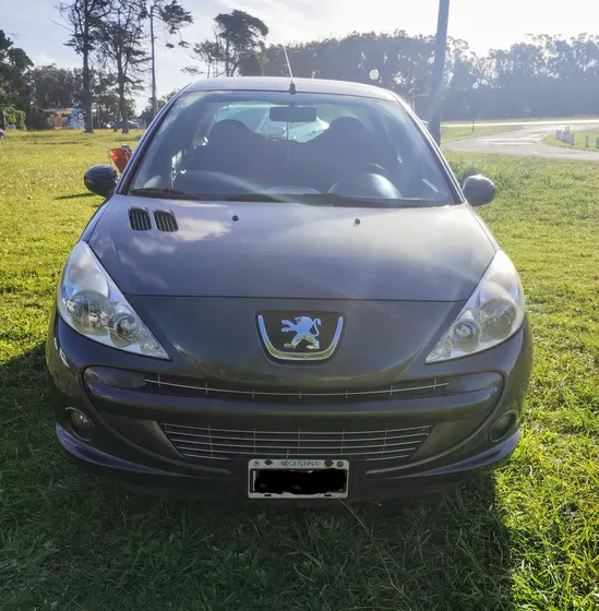 Peugeot 207 1.4 Xs Hdi