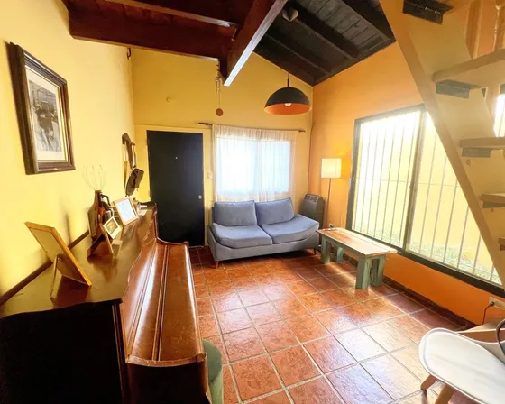Venta Casa 2 Ambientes Jardín Parrilla Turdera