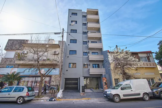 Monoambiente Con Balcon Venta Santos Lugares