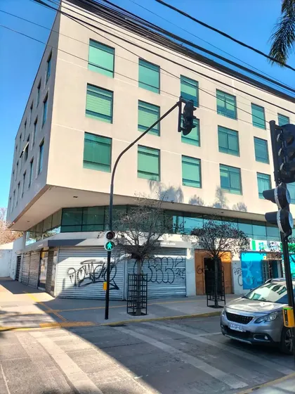Oficina En Venta Edificio Prat, Curicó