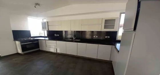 Casa Comercial En Arriendo En Guayacanes/manizales  (279062341).
