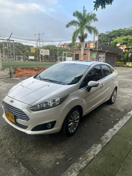 Ford Fiesta 1.6 Hatchback Titanium