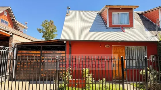 ¡casa En Venta En Villa Los Jardines!