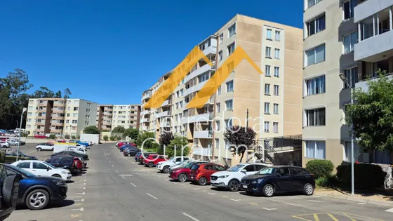 Dept Condominio Puerta Del Lago Curauma, Valparaiso 2d/1b/1e