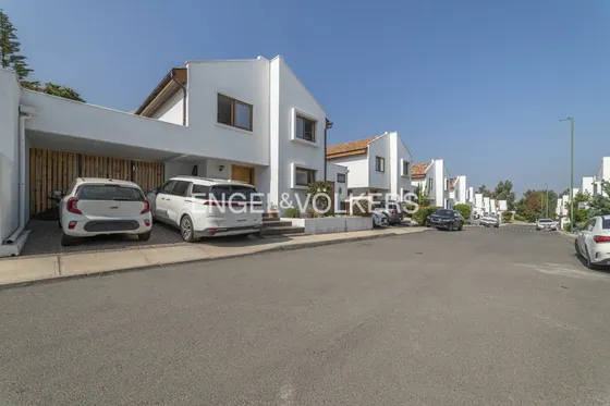 Linda Casa En Condominio Cumbres