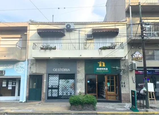 Ph  Departamento Y Local En Zona Estacion De Tren Jose Marmol.