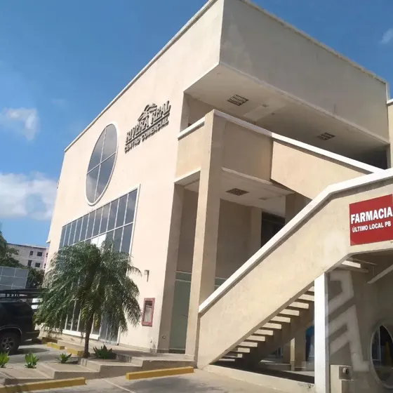 El Faro Bienes Raíces Ofrece En Venta Conveniente Local Para Uso Comercial Situado En El Centro Comercial Rivera Real, Nueva Barcelona; Zona De Alto Tráfico, Cercano A Perrokeros