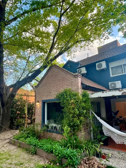 Casa En Venta - 3 Dormitorios 4 Baños - Cochera - 813mts2 - Benavidez