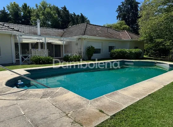 Casa  En Alquiler En San Diego, Francisco Álvarez, Moreno