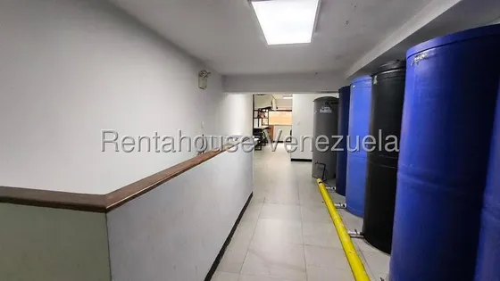Local En Alquiler En Excelente Zona A Pie De Calle Av Fuerzas Armadas Rsz