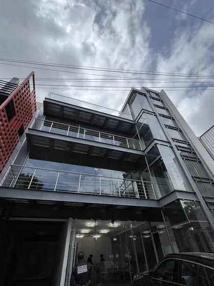 Renta Hermosa Oficina En La Zona De Arboledas