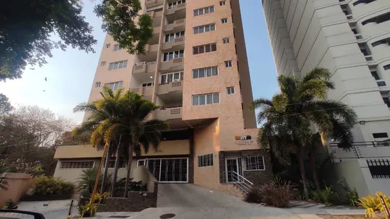 Venta De Apartamento Residencias Monreale, Las Chimeneas, 45.000$ Mml Solo Clientes