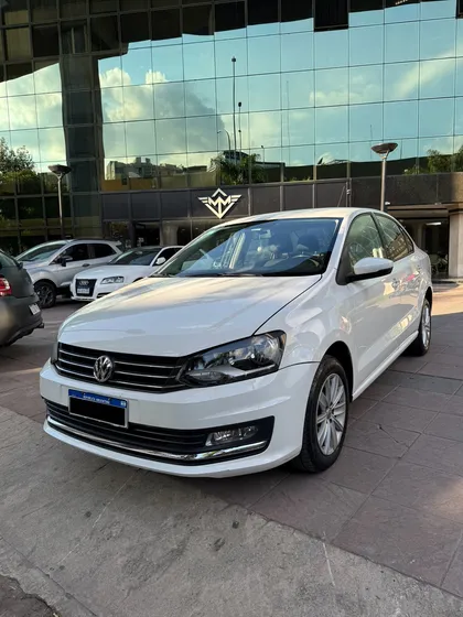 Volkswagen Polo 1.6 Comfortline Tiptronic