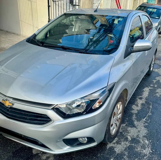 Chevrolet Onix 1.0 Lt 5p