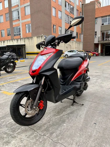 Moto Kymco Agility Modelo 2012 En Exelente Estado