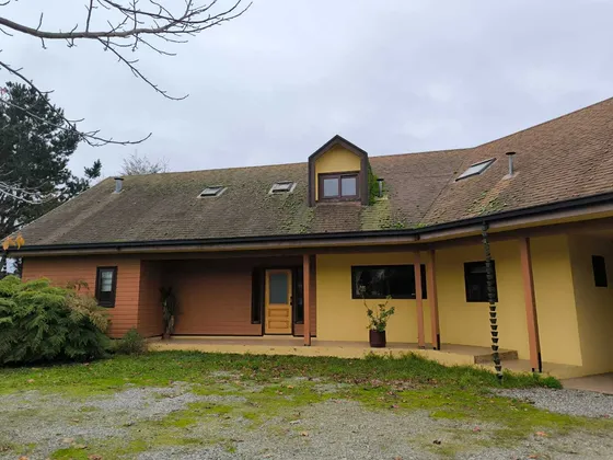Excelente Casa En Parcela, 5d+4b (100775)