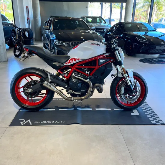 Ducati Monster 797