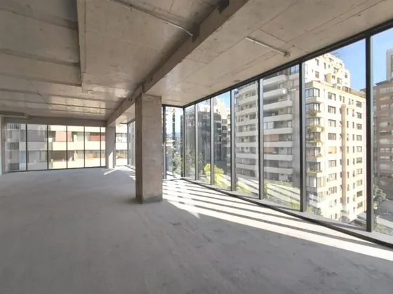 Oficina En Arriendo En Vitacura 105,75 M2-58,16 Uf+ Iva