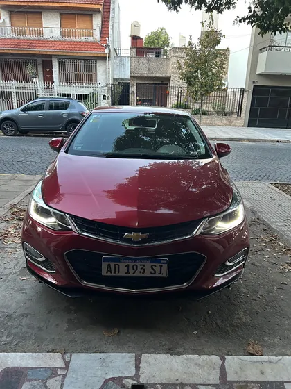Chevrolet Cruze 5 1.4 Premier 5p