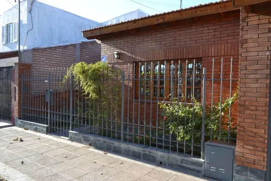 Casa En B° Antártida Argentina  Maipu 
