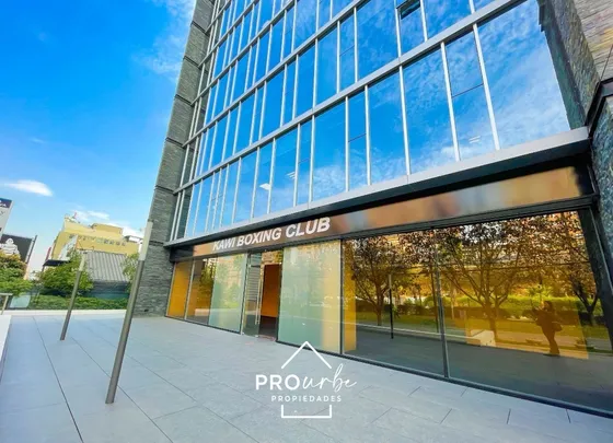 Local Comercial En Arriendo En Vitacura