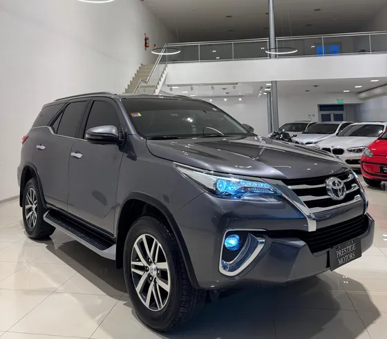 Toyota Hilux Sw4 2.8 Srx 177cv 4x4 7as At