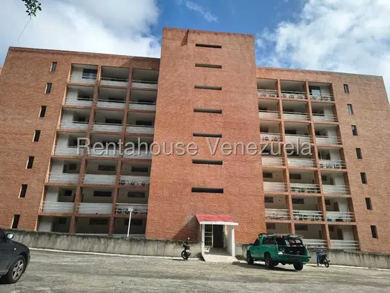 Ad Practico Apartamento En Venta En Los Naranjos Del Cafetal #27-852